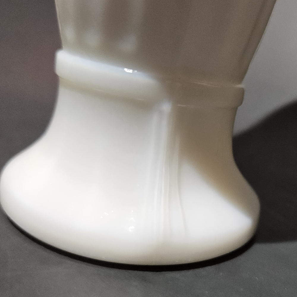 Vintage Ribbed Milk Glass Vase - Picture 3 of 8